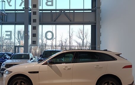 Jaguar F-Pace, 2020 год, 3 650 000 рублей, 10 фотография
