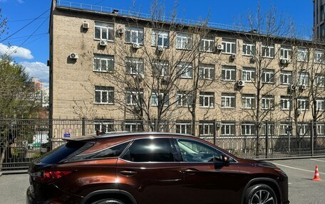 Lexus RX IV рестайлинг, 2018 год, 4 500 000 рублей, 2 фотография