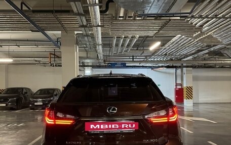 Lexus RX IV рестайлинг, 2018 год, 4 500 000 рублей, 15 фотография
