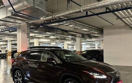 Lexus RX IV рестайлинг, 2018 год, 4 500 000 рублей, 17 фотография