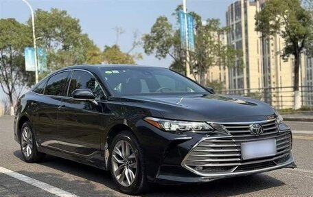 Toyota Avalon, 2022 год, 2 126 000 рублей, 3 фотография