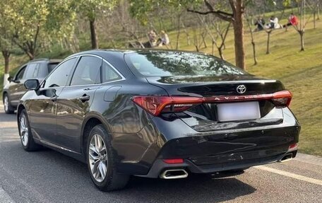 Toyota Avalon, 2022 год, 2 126 000 рублей, 6 фотография