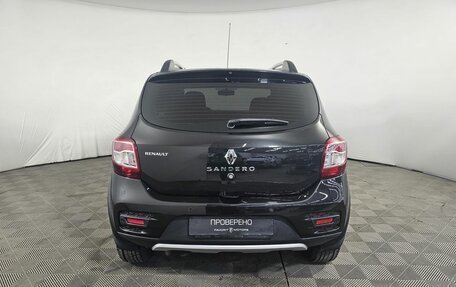 Renault Sandero II рестайлинг, 2017 год, 1 000 000 рублей, 3 фотография