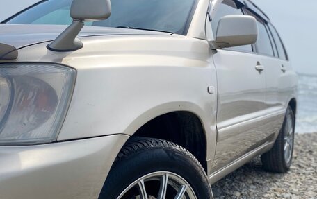 Toyota Kluger I, 2001 год, 1 150 000 рублей, 8 фотография