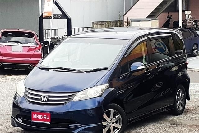 Honda Freed I, 2011 год, 820 000 рублей, 1 фотография
