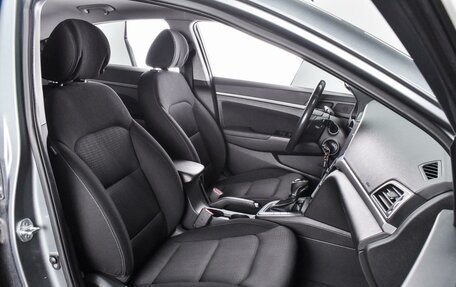 Hyundai Elantra VI рестайлинг, 2018 год, 1 599 000 рублей, 8 фотография