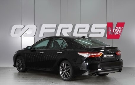 Toyota Camry, 2019 год, 3 300 000 рублей, 2 фотография