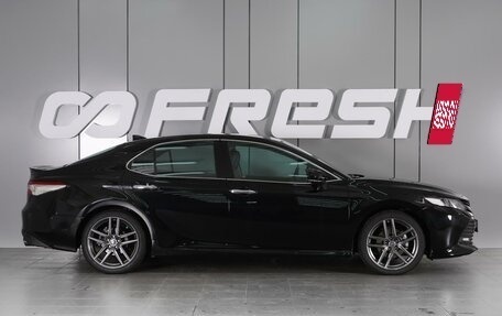 Toyota Camry, 2019 год, 3 300 000 рублей, 5 фотография