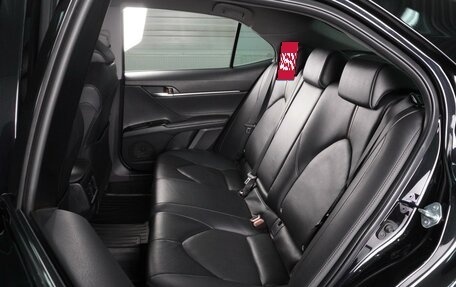 Toyota Camry, 2019 год, 3 300 000 рублей, 9 фотография