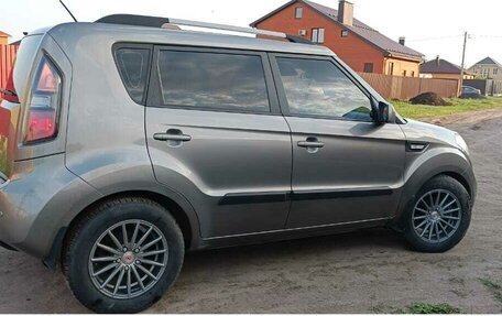 KIA Soul I рестайлинг, 2010 год, 870 000 рублей, 3 фотография