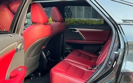 Lexus RX IV рестайлинг, 2017 год, 3 638 000 рублей, 12 фотография