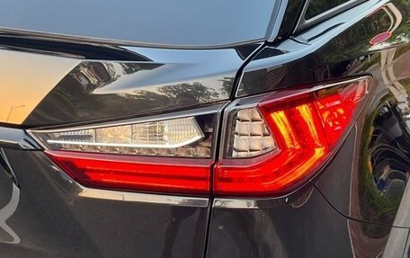Lexus RX IV рестайлинг, 2017 год, 3 638 000 рублей, 15 фотография