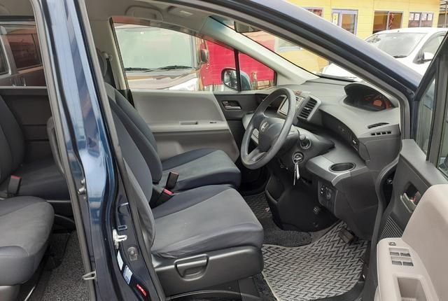 Honda Freed I, 2011 год, 820 000 рублей, 12 фотография