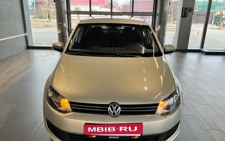Volkswagen Polo VI (EU Market), 2012 год, 635 000 рублей, 2 фотография