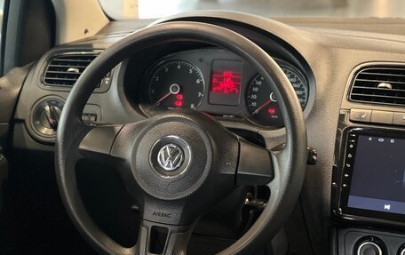 Volkswagen Polo VI (EU Market), 2012 год, 635 000 рублей, 23 фотография