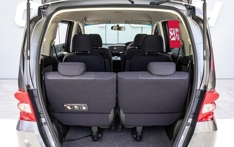 Honda Freed I, 2008 год, 1 085 000 рублей, 18 фотография
