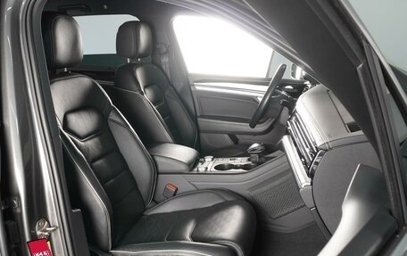 Volkswagen Touareg III, 2020 год, 5 379 000 рублей, 8 фотография