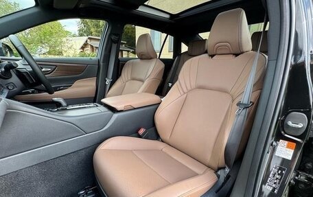Toyota Crown, 2024 год, 6 500 777 рублей, 13 фотография