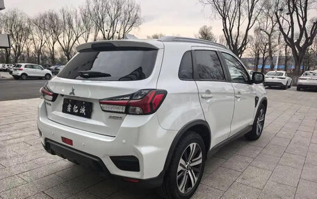 Mitsubishi ASX I рестайлинг, 2022 год, 1 600 000 рублей, 6 фотография