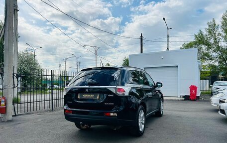 Mitsubishi Outlander III рестайлинг 3, 2013 год, 1 599 000 рублей, 6 фотография