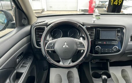 Mitsubishi Outlander III рестайлинг 3, 2013 год, 1 599 000 рублей, 17 фотография