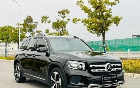 Mercedes-Benz GLB, 2021 год, 2 400 012 рублей, 2 фотография