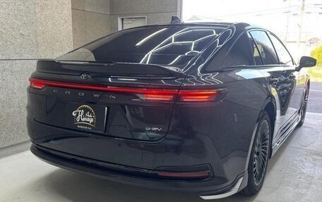 Toyota Crown, 2025 год, 6 950 007 рублей, 7 фотография