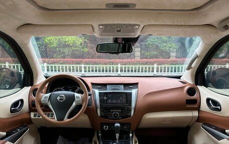 Nissan Terra, 2018 год, 2 800 000 рублей, 4 фотография