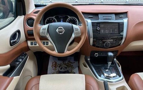 Nissan Terra, 2018 год, 2 800 000 рублей, 5 фотография