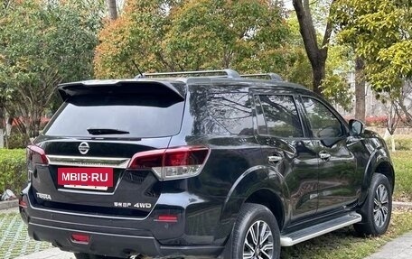 Nissan Terra, 2018 год, 2 800 000 рублей, 8 фотография