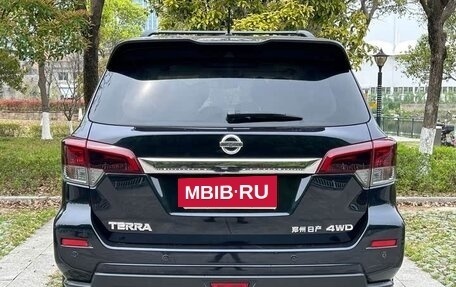 Nissan Terra, 2018 год, 2 800 000 рублей, 7 фотография