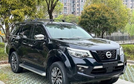Nissan Terra, 2018 год, 2 800 000 рублей, 9 фотография