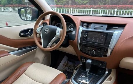 Nissan Terra, 2018 год, 2 800 000 рублей, 11 фотография
