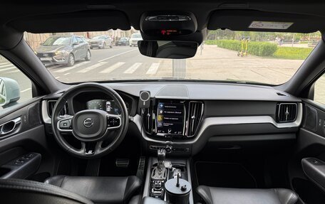 Volvo XC60 II, 2019 год, 3 200 000 рублей, 12 фотография