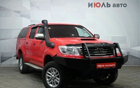 Toyota Hilux VII, 2013 год, 2 390 000 рублей, 3 фотография
