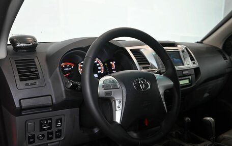 Toyota Hilux VII, 2013 год, 2 390 000 рублей, 13 фотография