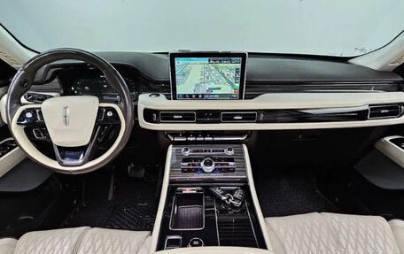 Lincoln Aviator II, 2022 год, 4 105 000 рублей, 5 фотография