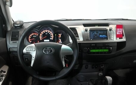 Toyota Hilux VII, 2013 год, 2 390 000 рублей, 14 фотография
