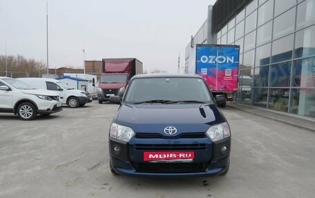 Toyota Probox I, 2016 год, 996 000 рублей, 2 фотография