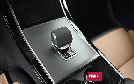Land Rover Range Rover Velar I, 2023 год, 6 500 000 рублей, 9 фотография
