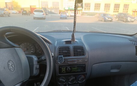 Hyundai Accent II, 2006 год, 280 000 рублей, 1 фотография