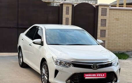 Toyota Camry, 2015 год, 2 410 000 рублей, 9 фотография