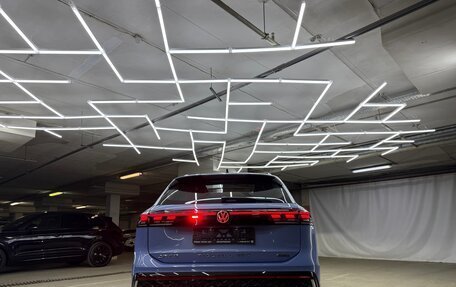 Volkswagen Tiguan, 2024 год, 4 400 000 рублей, 9 фотография