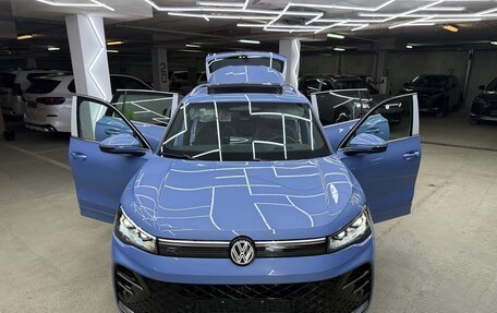 Volkswagen Tiguan, 2024 год, 4 400 000 рублей, 13 фотография