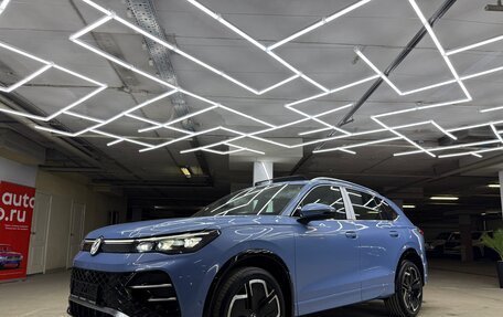 Volkswagen Tiguan, 2024 год, 4 400 000 рублей, 12 фотография