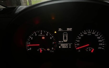 Toyota Wish II, 2004 год, 880 000 рублей, 9 фотография