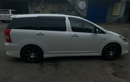 Toyota Wish II, 2004 год, 880 000 рублей, 17 фотография