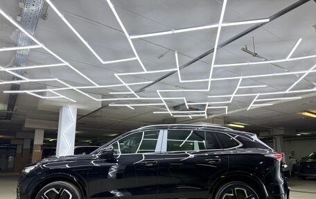 Volkswagen Tiguan, 2024 год, 4 400 000 рублей, 7 фотография
