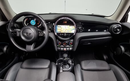 MINI Hatch, 2022 год, 1 900 012 рублей, 12 фотография