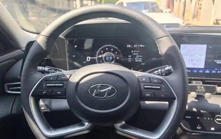 Hyundai Elantra, 2022 год, 1 400 000 рублей, 6 фотография